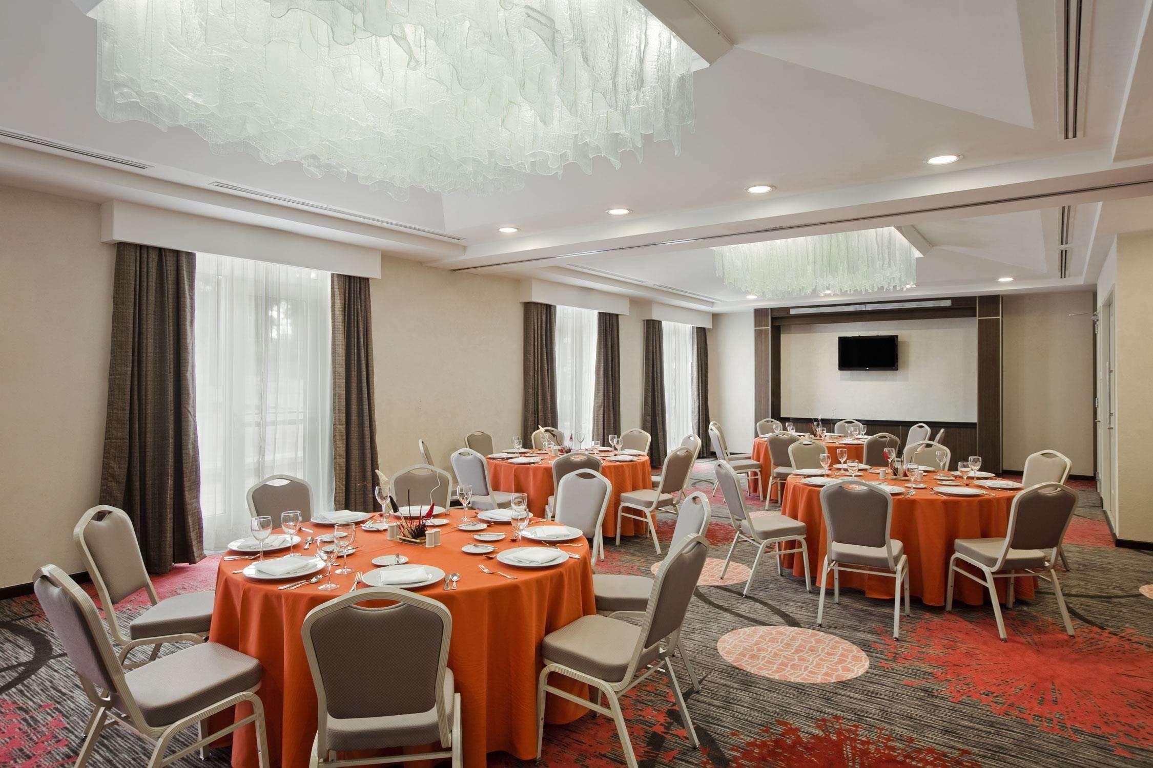 Hilton Garden Inn Tuxtla Gutiérrez Restaurant foto